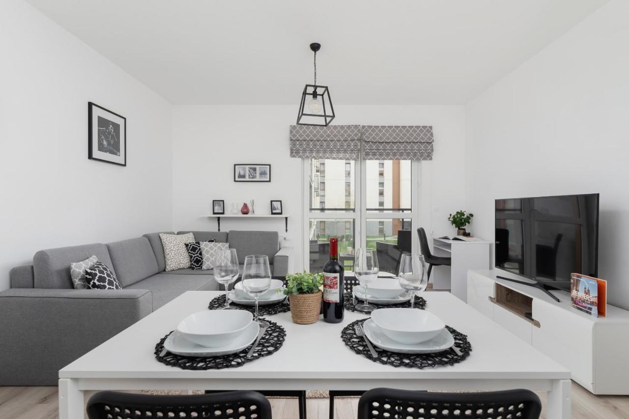 Krowodrza Apartment Premium With Balcony By Renters Prestige Красков Екстериор снимка